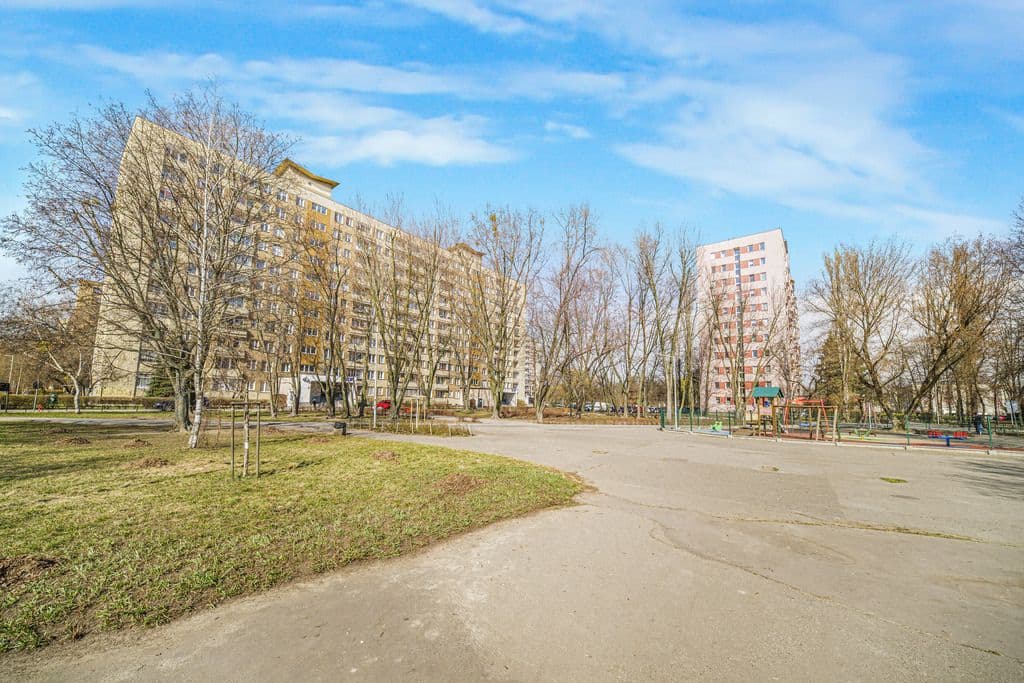 Gotowe do wprowadzenia: 2 pokoje na Targówku – 10