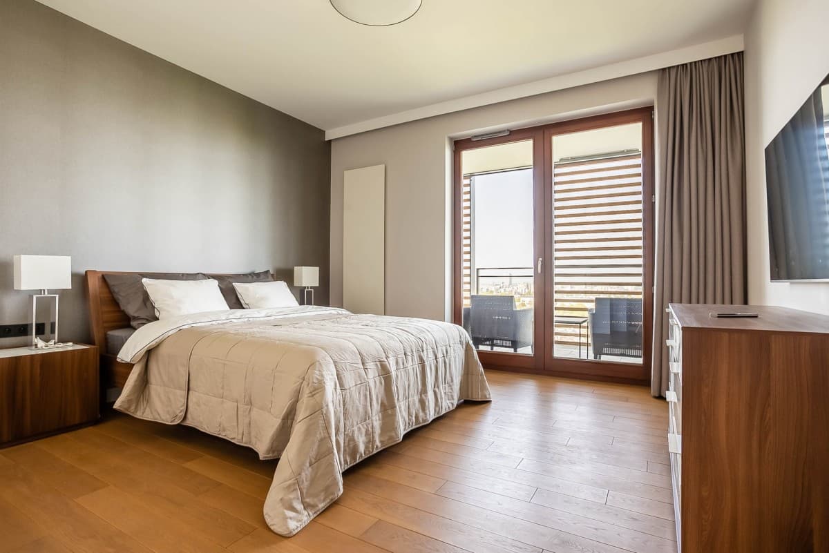 Przestronne 4-pokojowe mieszkanie z tarasem przy Grzybowskiej – 7