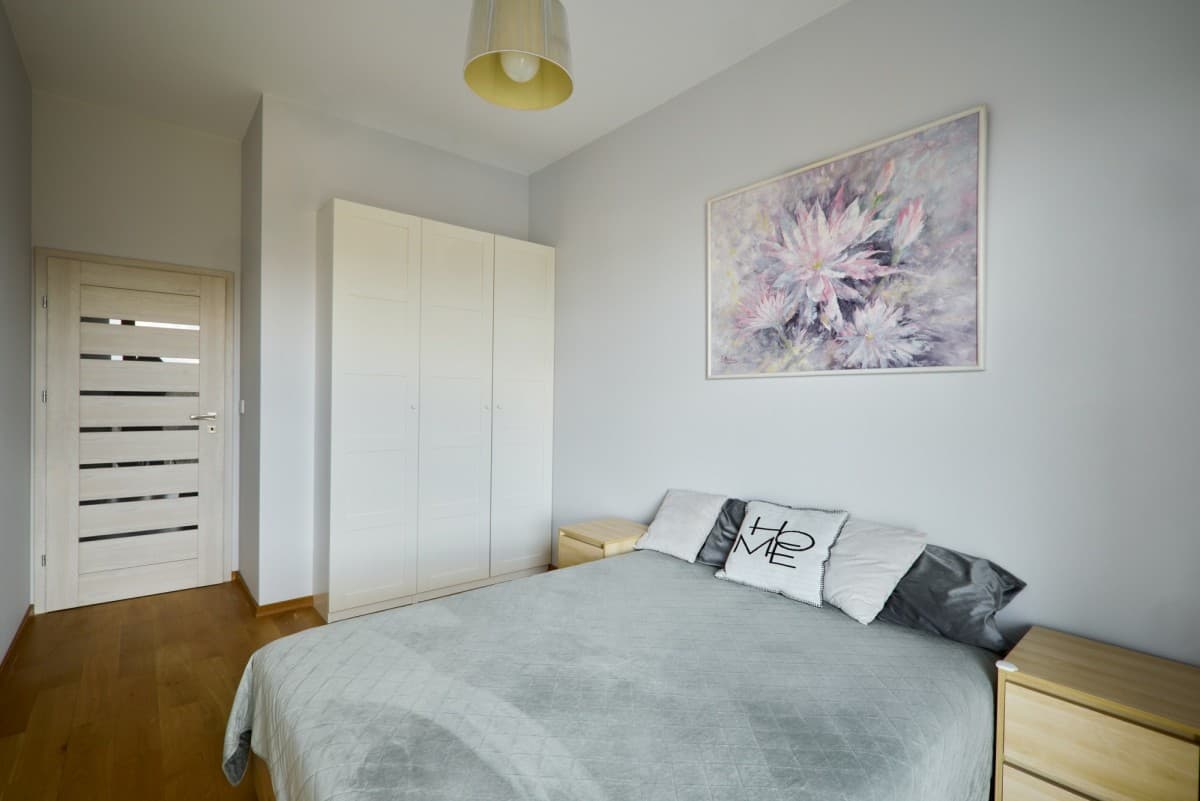 Przestronny apartament 3-pokojowy z widokiem na miasto – 5