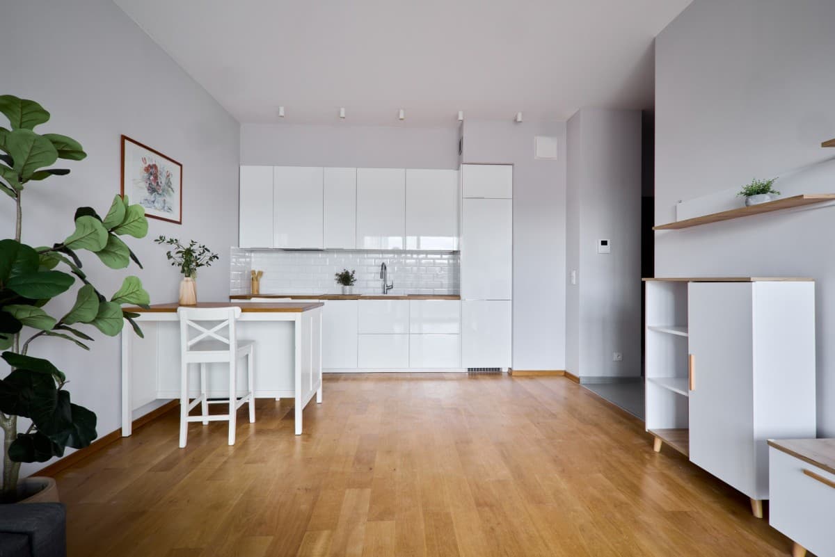 Przestronny apartament 3-pokojowy z widokiem na miasto – 4