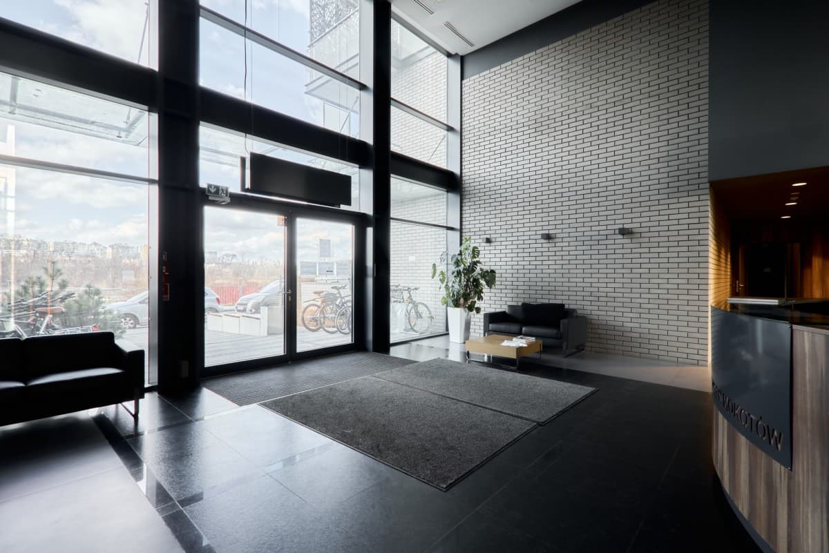 Przestronny apartament 3-pokojowy z widokiem na miasto – 17