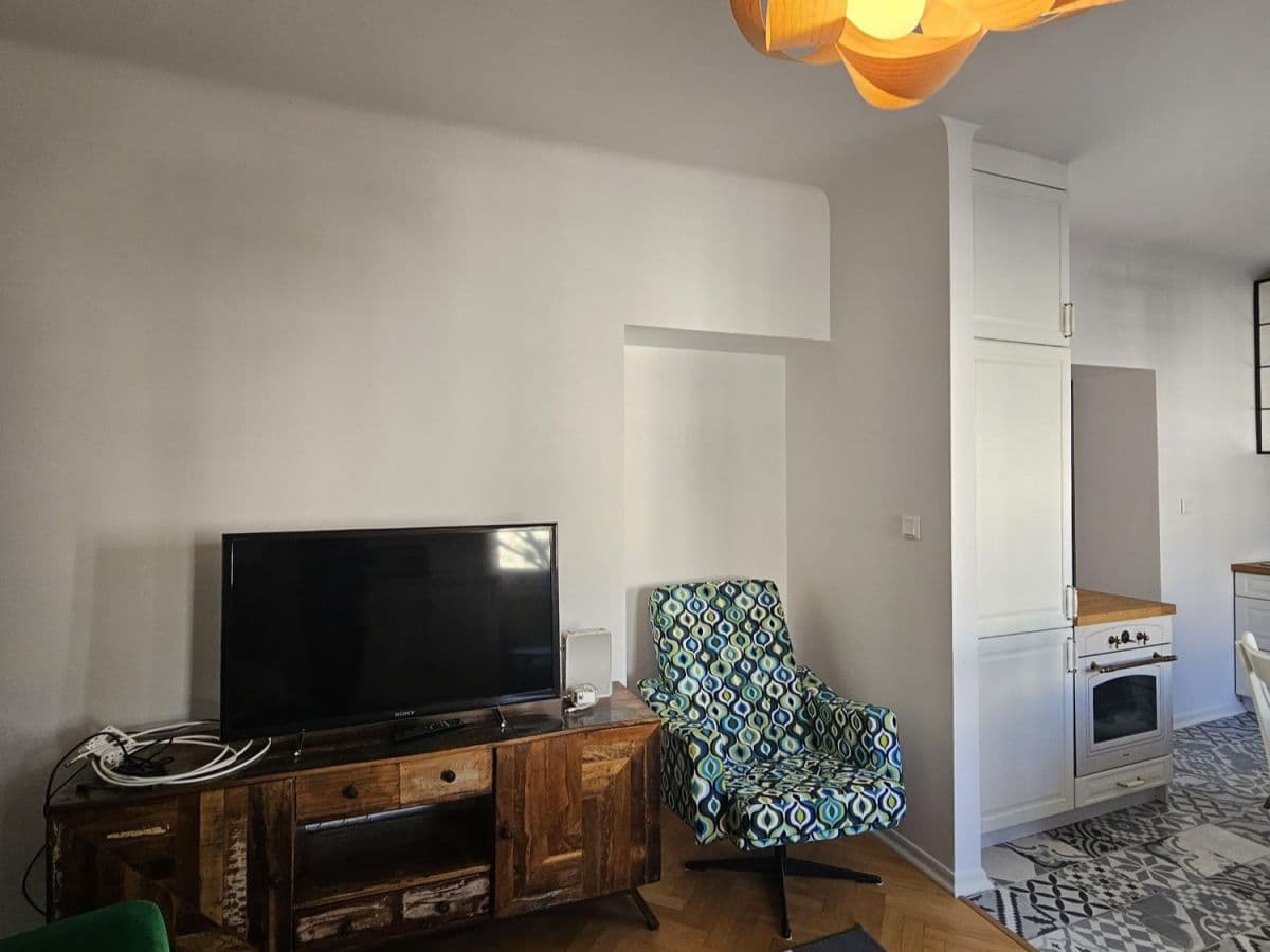 Urokliwe mieszkanie 2-pokojowe w centrum Warszawy – 9