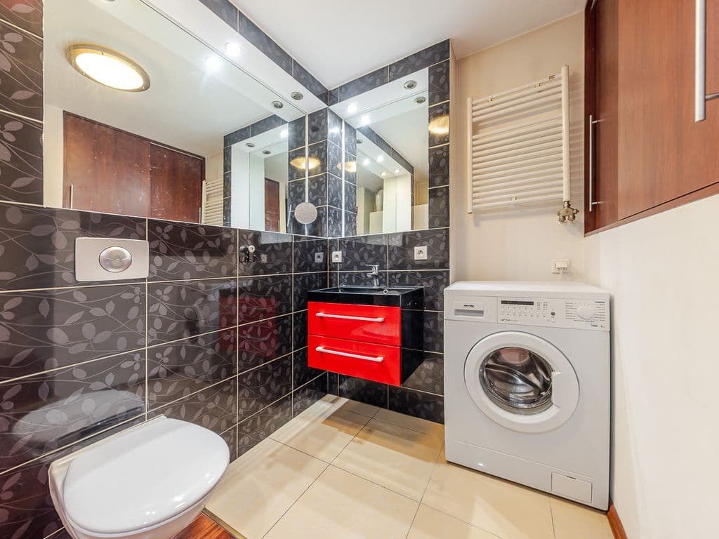 Przestronne mieszkanie dwupoziomowe 131 m² w Starej Miłosnej – 10