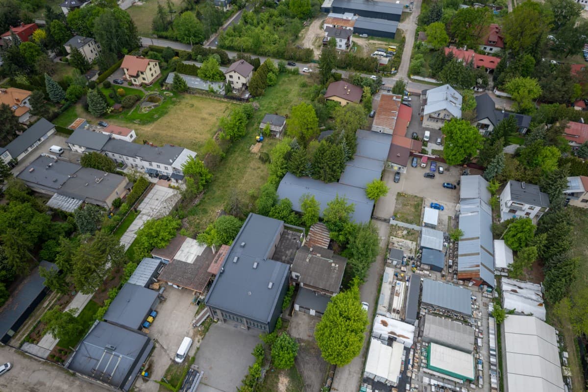 Wyjątkowa hala komercyjna w prestiżowej dzielnicy Warszawy – 32