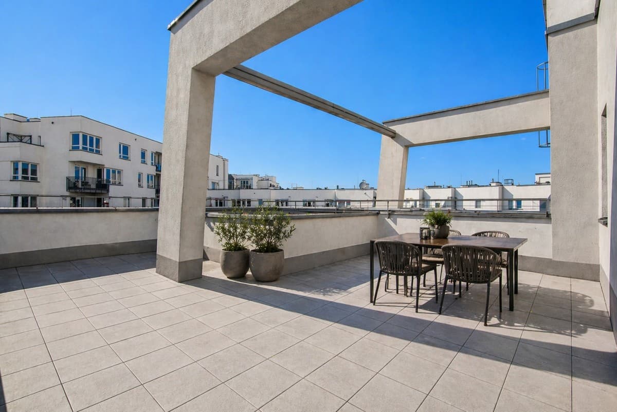 Wyjątkowy apartament z dużym tarasem na ostatnim piętrze – 5