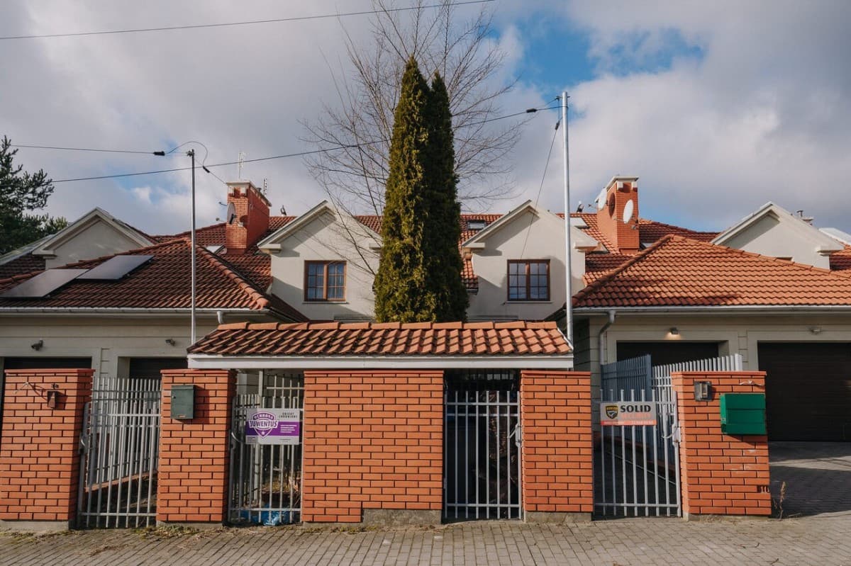 4-pokojowy dom z ogrodem i sauną w Konstancinie – 2