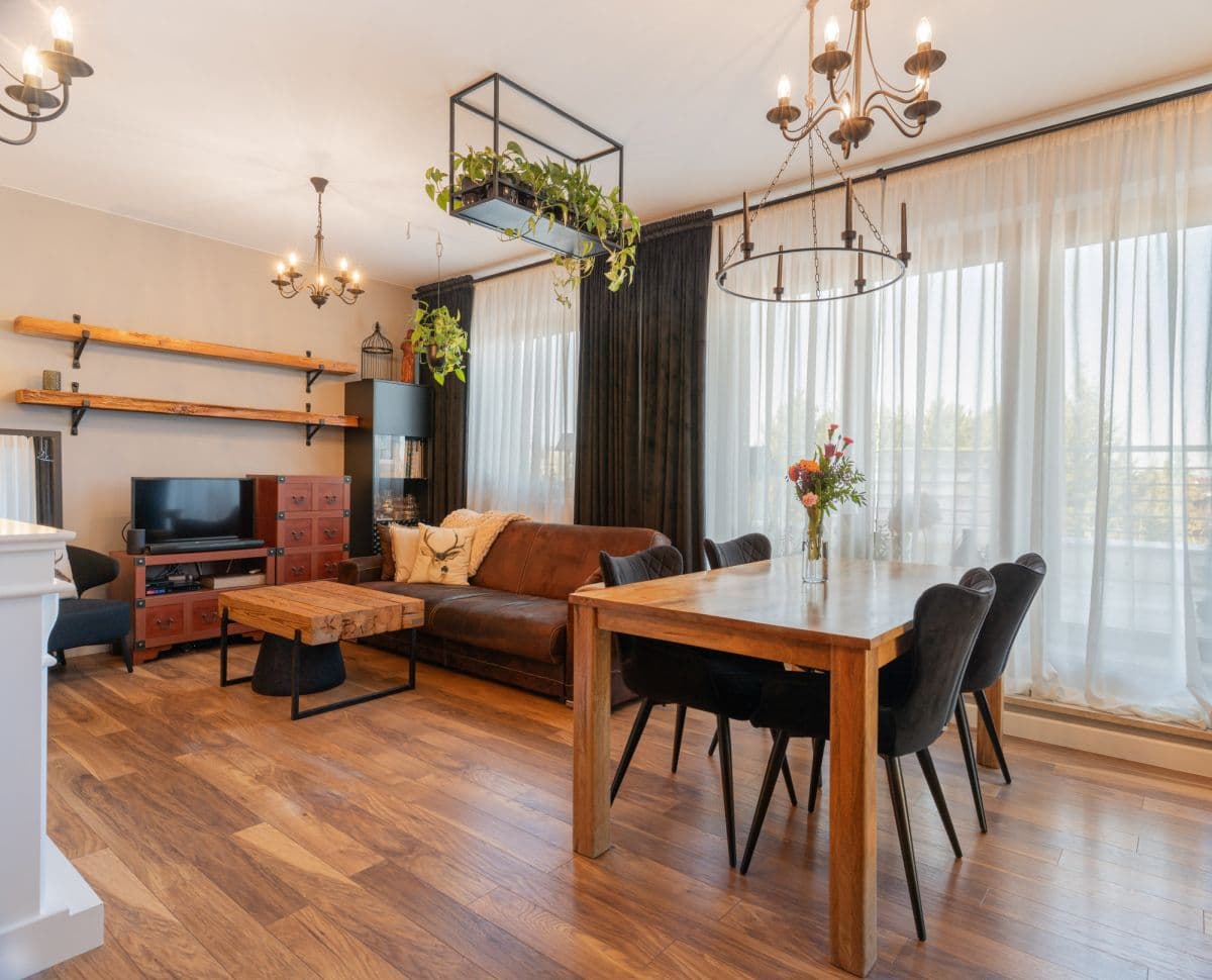 Stylowe mieszkanie z tarasem i dwoma miejscami parkingowymi – 1