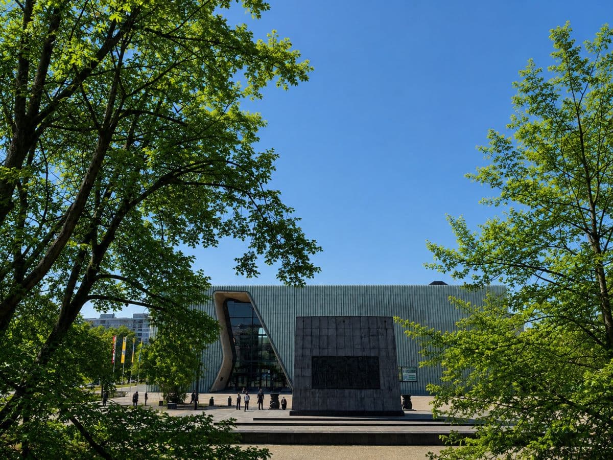 Mieszkanie 2-pokojowe z widokiem na Muzeum POLIN – 4
