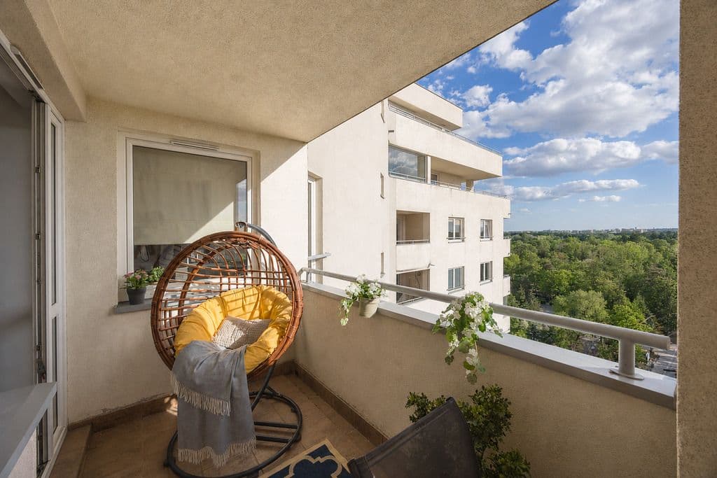Panoramiczne 2-pokojowe mieszkanie z parkingiem w Żoliborzu – 6