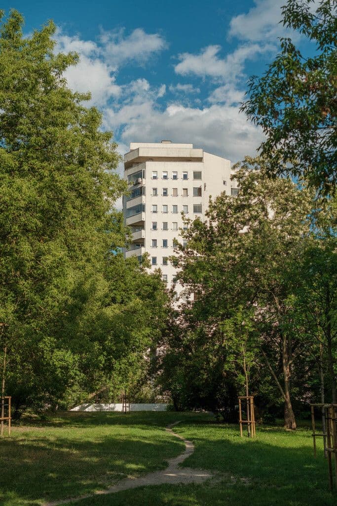Panoramiczne 2-pokojowe mieszkanie z parkingiem w Żoliborzu – 9