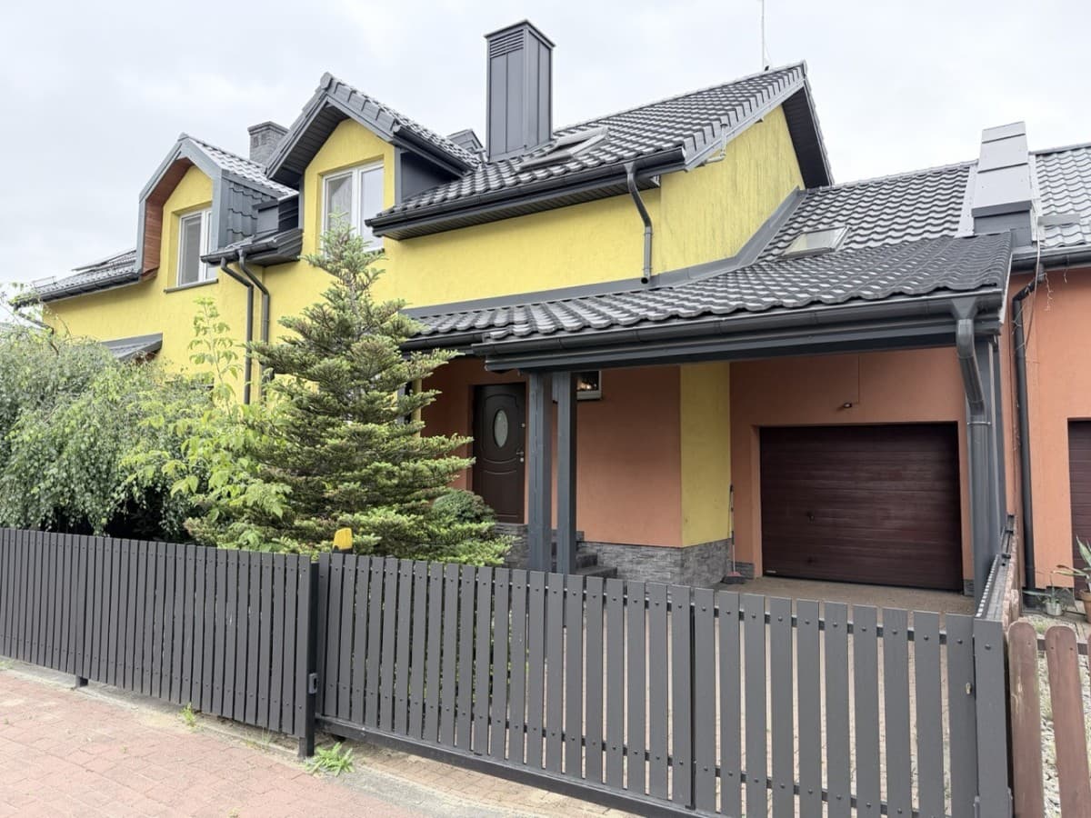 Komfortowy segment środkowy z 4 sypialniami – 32