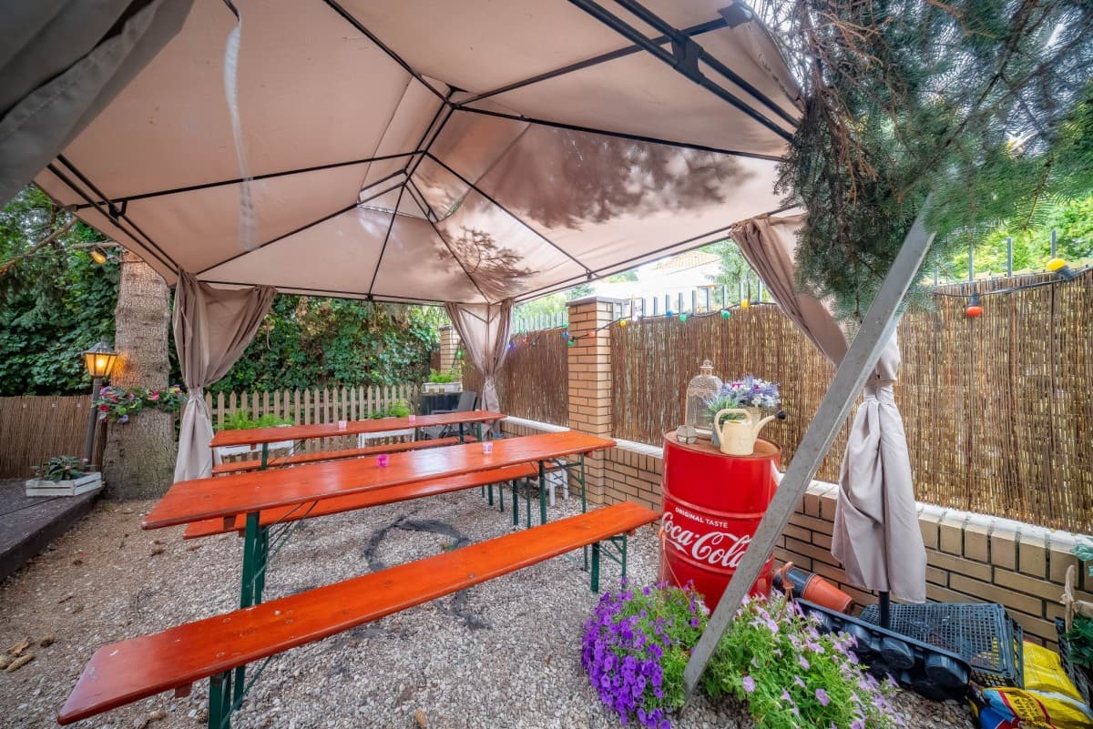 Działająca restauracja z zaufaną klientelą – 6