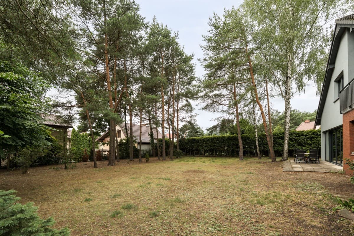 Luksusowa rezydencja z niezależnym apartamentem gościnnym – 36