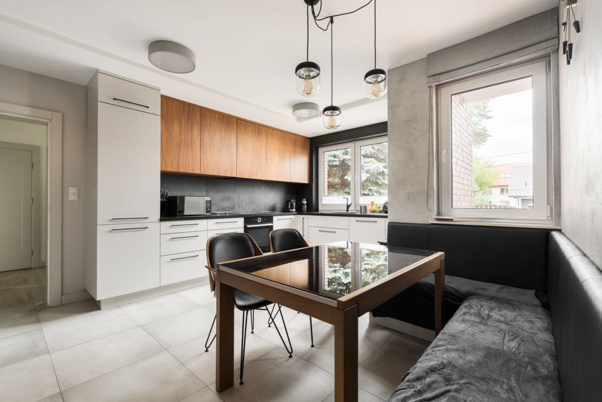 Luksusowa rezydencja z niezależnym apartamentem gościnnym – 4