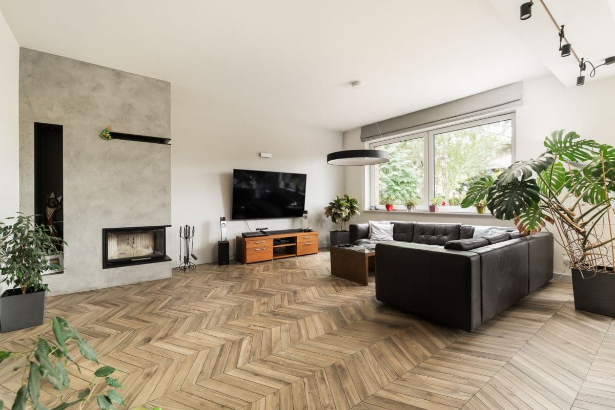 Luksusowa rezydencja z niezależnym apartamentem gościnnym – 22