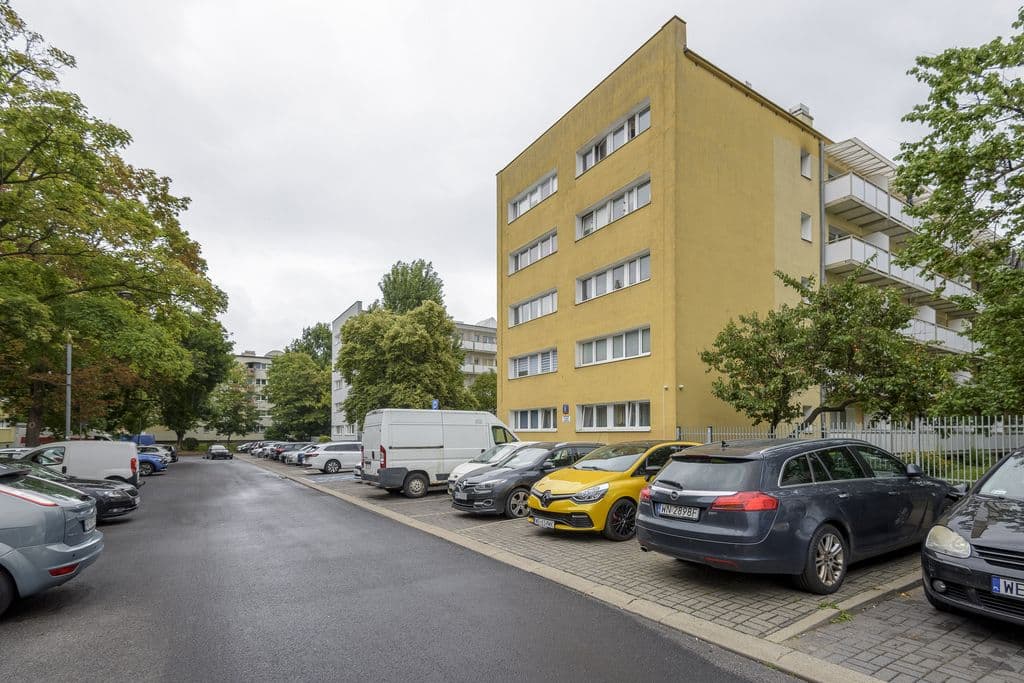 Wyremontowane 3-pokojowe mieszkanie z dużym balkonem w Mokotowie – 2