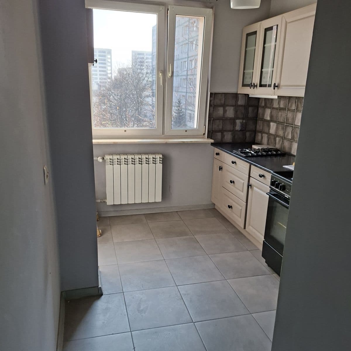 Dwupokojowe mieszkanie w Ochocie do remontu – 5