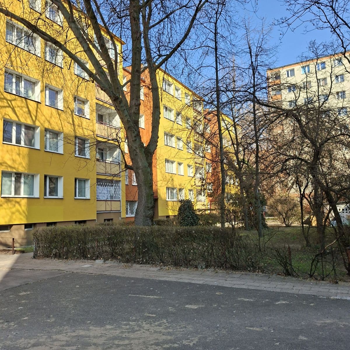 Dwupokojowe mieszkanie w Ochocie do remontu – 13